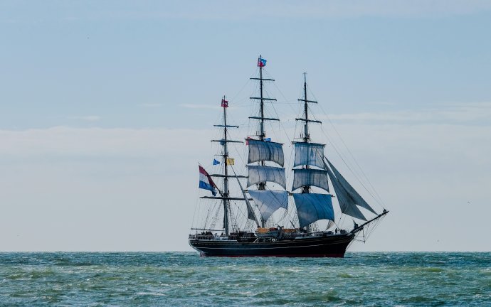 De prachtige klipper Stad Amsterdam.