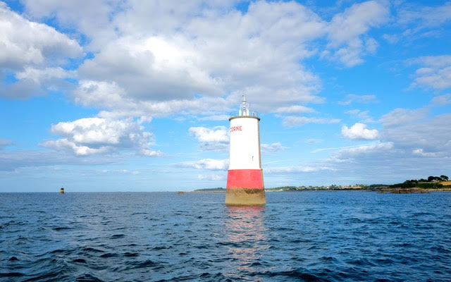 De ingang van de rivier naar Treguier.