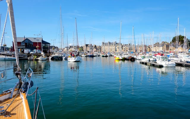 Net door het sluisje bij Paimpol.