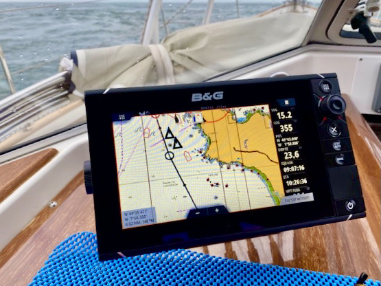 15.9 knopen geklokt, maar alleen deze snelheid kunnen vastleggen bij de passage van Cap La Hague. 