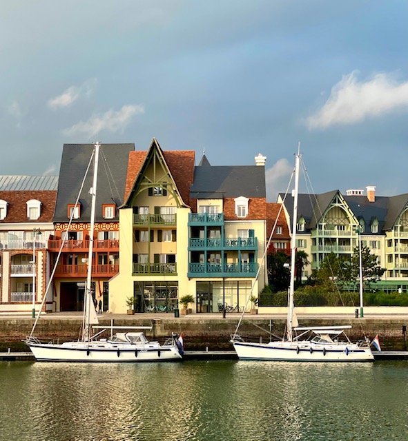 Pietertje 2 en Flair in Deauville.